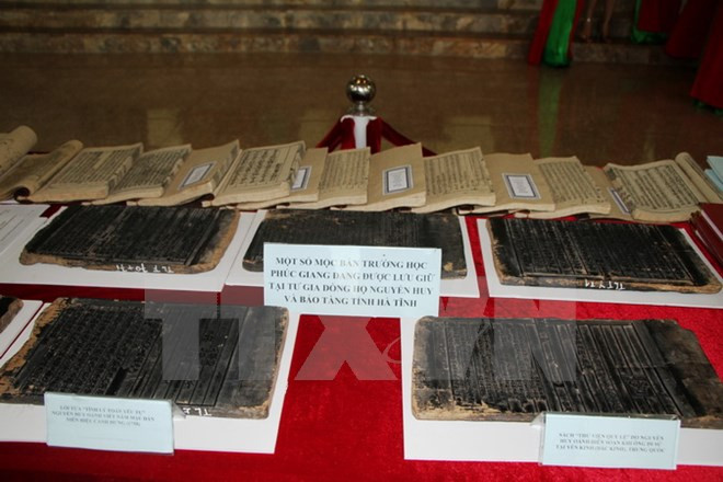 Exponen xilografías vietnamitas reconocidas como patrimonios documentales regionales ảnh 1 Exponen xilografías vietnamitas reconocidas como patrimonios documentales regionales ảnh 1