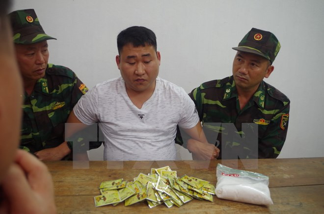 Vietnam detiene a un narcotraficante extranjero en provincia fronteriza ảnh 1 Vietnam detiene a un narcotraficante extranjero en provincia fronteriza ảnh 1