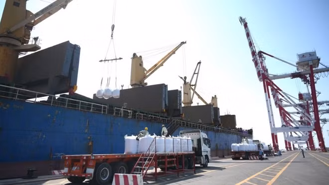 Exportaciones de Vietnam se disparan en enero ảnh 1