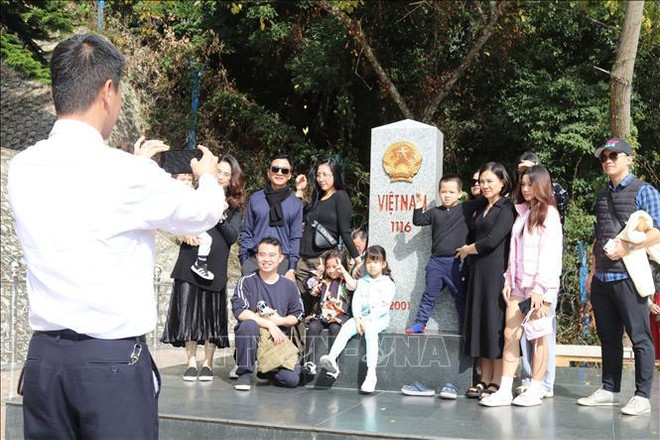 Localidades vietnamitas y chinas promueven nexos de amistad y cooperación ảnh 1 Localidades vietnamitas y chinas promueven nexos de amistad y cooperación ảnh 1