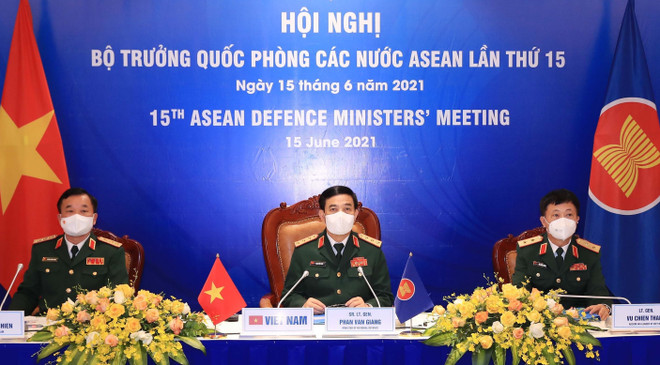 Ministros de Defensa de la ASEAN adoptan declaración por la paz y prosperidad de la región ảnh 1 Ministros de Defensa de la ASEAN adoptan declaración por la paz y prosperidad de la región ảnh 1