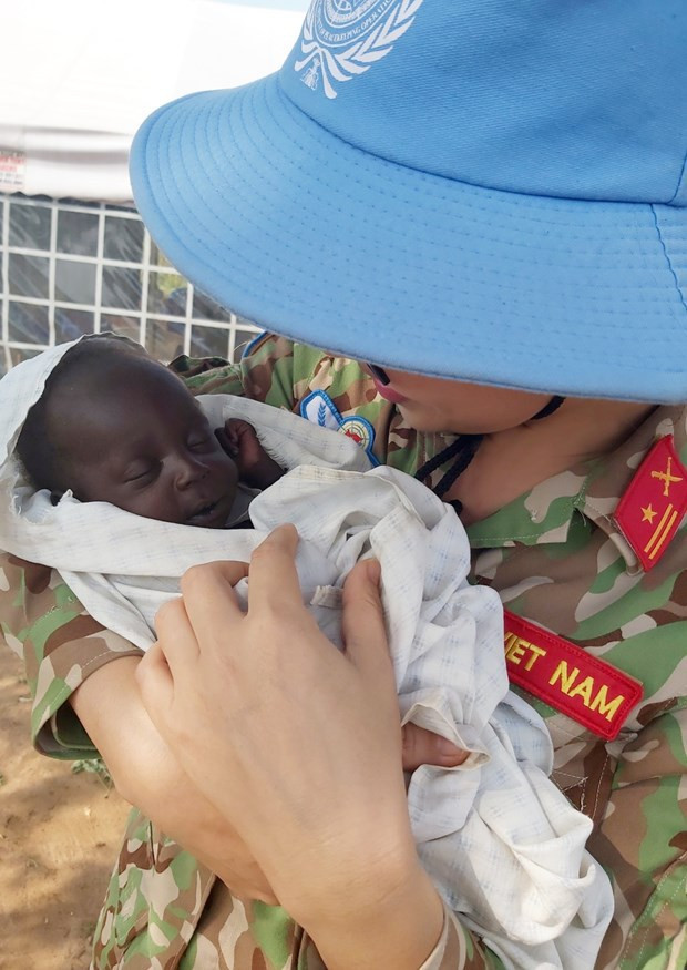 Vietnam ofrece atención de urgencia a un personal de la ONU con COVID-19 ảnh 2 Vietnam ofrece atención de urgencia a un personal de la ONU con COVID-19 ảnh 2