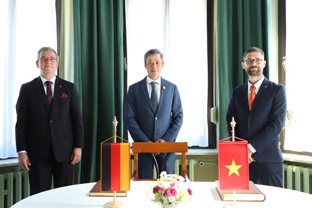 Vietnam promueve la cooperación con Alemania en el sector de salud ảnh 1 Vietnam promueve la cooperación con Alemania en el sector de salud ảnh 1