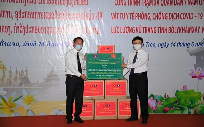 Provincia vietnamita de Nghe An apoya a Laos en combate contra el COVID-19 ảnh 1 Provincia vietnamita de Nghe An apoya a Laos en combate contra el COVID-19 ảnh 1