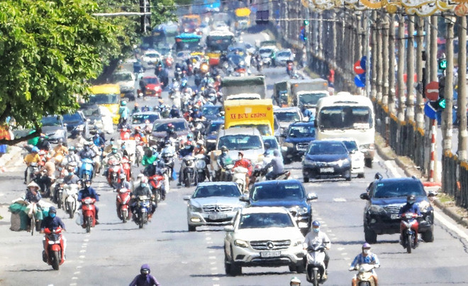 Alerta por calor intenso en regiones de Norte y Centro de Vietnam ảnh 2 Alerta por calor intenso en regiones de Norte y Centro de Vietnam ảnh 2