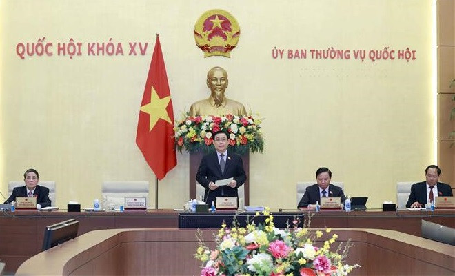 Comité Permanente del Parlamento vietnamita inaugura reunión temática sobre elaboración de leyes ảnh 1 Comité Permanente del Parlamento vietnamita inaugura reunión temática sobre elaboración de leyes ảnh 1