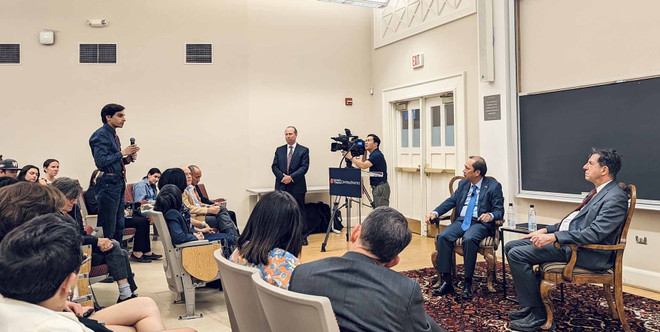 Efectúan charla sobre nexos de cooperación entre Vietnam y Estados Unidos ảnh 2 Efectúan charla sobre nexos de cooperación entre Vietnam y Estados Unidos ảnh 2