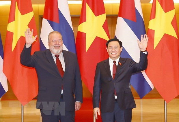 Vietnam y Cuba estrecharán nexos de cooperación y amistad especial binacional ảnh 2 Vietnam y Cuba estrecharán nexos de cooperación y amistad especial binacional ảnh 2