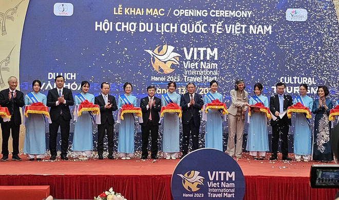 Feria Internacional de Turismo Vietnam 2023 atrae nutrida participación de visitantes ảnh 1 Feria Internacional de Turismo Vietnam 2023 atrae nutrida participación de visitantes ảnh 1