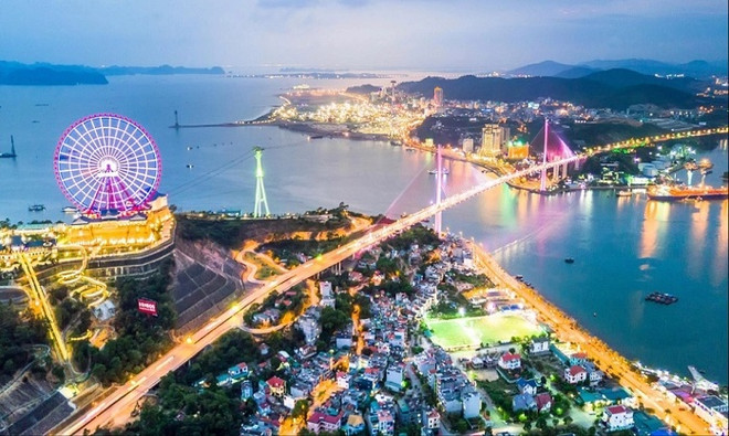 Quang Ninh lidera por seis años consecutivos ranking de PCI de Vietnam ảnh 2 Quang Ninh lidera por seis años consecutivos ranking de PCI de Vietnam ảnh 2