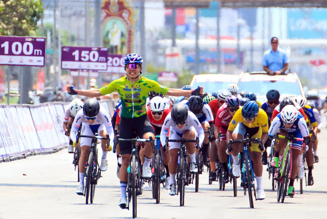 Representante vietnamita impresiona en carrera tailandesa de ciclismo ảnh 1 Representante vietnamita impresiona en carrera tailandesa de ciclismo ảnh 1