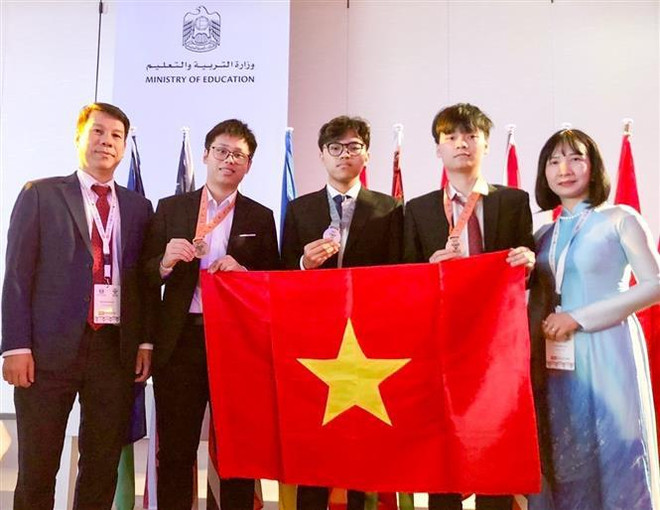 Estudiantes vietnamitas ganan medallas en Olimpiada Internacional de Biología ảnh 1 Estudiantes vietnamitas ganan medallas en Olimpiada Internacional de Biología ảnh 1