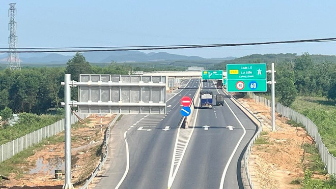 Vietnam iniciará varios proyectos de vías terrestres al final del año ảnh 1 Vietnam iniciará varios proyectos de vías terrestres al final del año ảnh 1