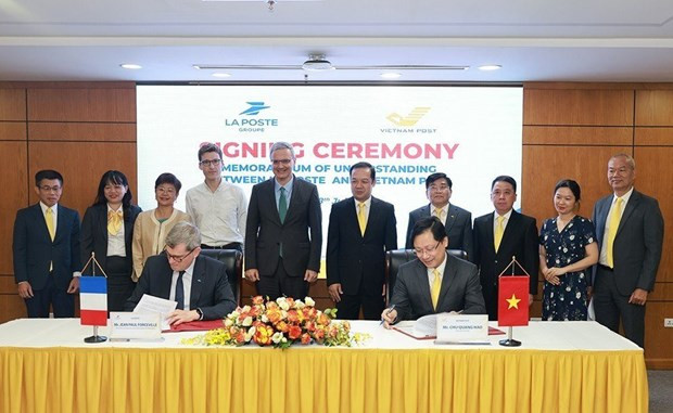 Vietnam Post y La Poste de Francia intensifican la cooperación ảnh 1 Vietnam Post y La Poste de Francia intensifican la cooperación ảnh 1