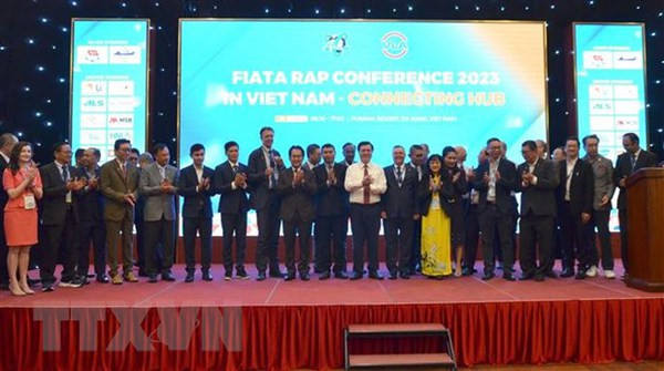 Debaten en ciudad vietnamita futuro de industria logística de Asia-Pacífico ảnh 2 Debaten en ciudad vietnamita futuro de industria logística de Asia-Pacífico ảnh 2