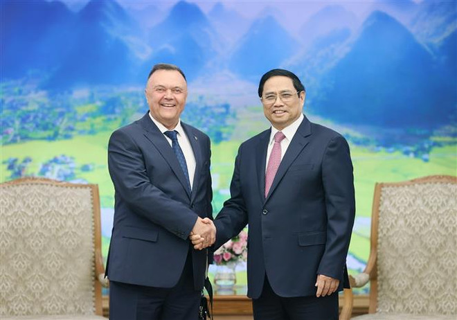 Premier vietnamita recibe a presidente de Federación Internacional de Asociaciones de Transitarios ảnh 1 Premier vietnamita recibe a presidente de Federación Internacional de Asociaciones de Transitarios ảnh 1