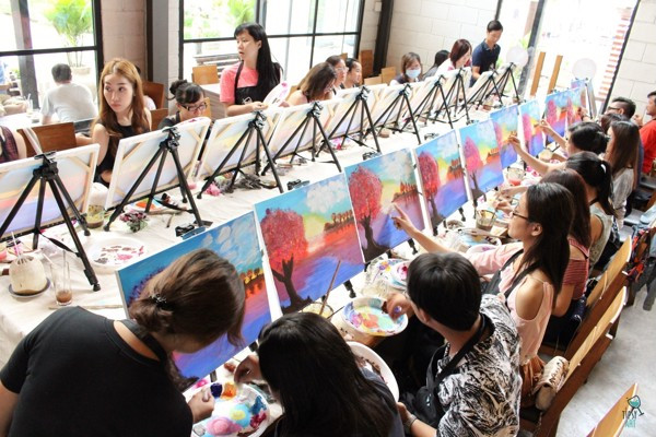 Tipsy Art, un espacio de creatividad para pintores aficionados ảnh 1 Tipsy Art, un espacio de creatividad para pintores aficionados ảnh 1