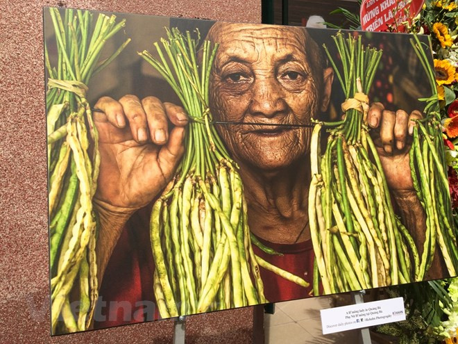 Retratos de minorías étnicas vietnamitas a través de la lente de Rehahn ảnh 1 Retratos de minorías étnicas vietnamitas a través de la lente de Rehahn ảnh 1