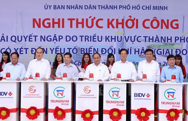 Asiste premier vietnamita al inicio de importantes proyectos en Ciudad Ho Chi Minh ảnh 1