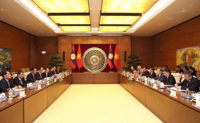 Robustecen nexos parlamentarios Vietnam-Laos ảnh 1