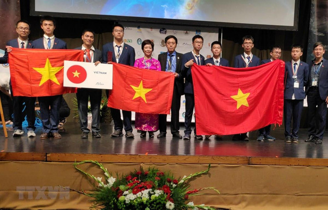Cosecha Vietnam medallas en Olimpíada Internacional de Astronomía y Astrofísica ảnh 1