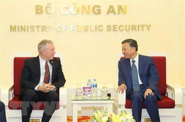 Recibe ministro de Seguridad Pública de Vietnam a representante de Google ảnh 1 Recibe ministro de Seguridad Pública de Vietnam a representante de Google ảnh 1