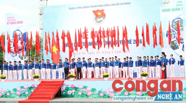 Campaña de juventud vietnamita busca apoyar a zonas con dificultades ảnh 1 Campaña de juventud vietnamita busca apoyar a zonas con dificultades ảnh 1