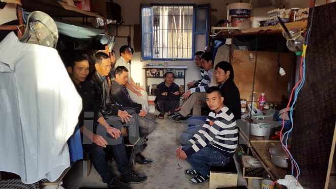 Vietnamitas en huelga en Argelia necesitan ayuda para volver a casa ảnh 1 Vietnamitas en huelga en Argelia necesitan ayuda para volver a casa ảnh 1