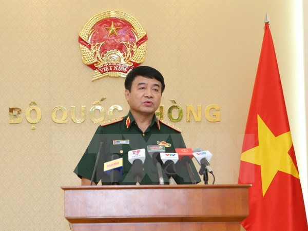 Delegación militar de Camboya visita Vietnam ảnh 1 Delegación militar de Camboya visita Vietnam ảnh 1