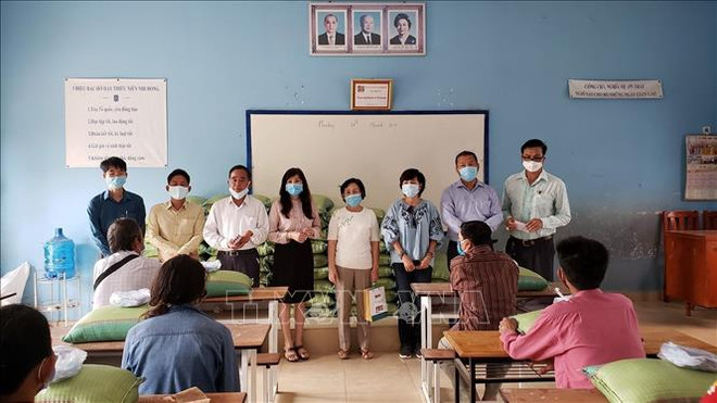 Ayuda de emergencia para camboyanos de origen vietnamita durante el COVID-19 ảnh 1