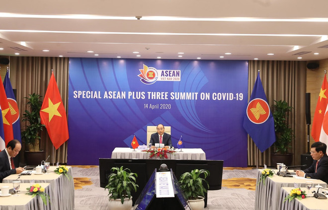Premier vietnamita califica la coordinación estrecha de ASEAN como factor decisivo contra el COVID-19 ảnh 1 Premier vietnamita califica la coordinación estrecha de ASEAN como factor decisivo contra el COVID-19 ảnh 1