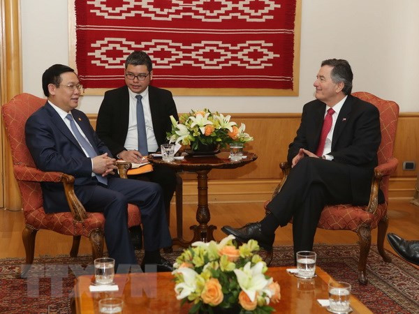 Vicepremier de Vietnam concluye con éxito visita a Chile ảnh 1 Vicepremier de Vietnam concluye con éxito visita a Chile ảnh 1