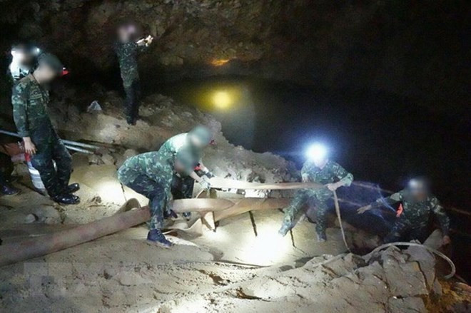 Tailandia avanza en búsqueda de equipo de fútbol infantil desaparecido en cueva ảnh 1 Tailandia avanza en búsqueda de equipo de fútbol infantil desaparecido en cueva ảnh 1