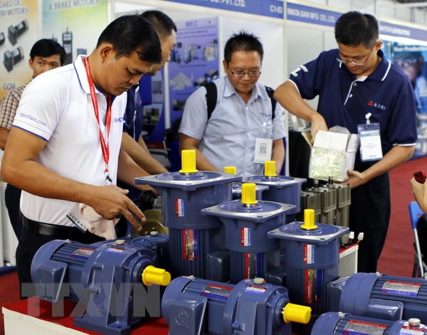 Nutrida participación en exposición sobre ingeniería de precisión en Vietnam ảnh 1