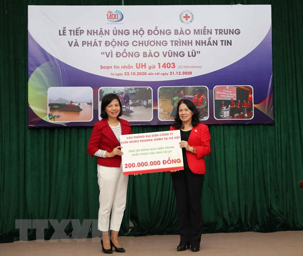 Cruz Roja de Vietnam suministra asistencia de emergencia a familias afectadas por inundaciones ảnh 1 Cruz Roja de Vietnam suministra asistencia de emergencia a familias afectadas por inundaciones ảnh 1