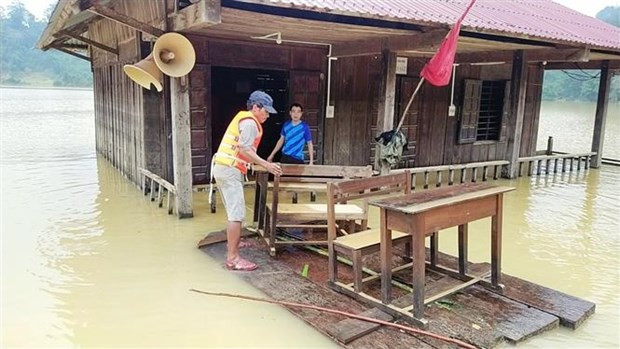 Vietnamitas en Suiza hacia connacionales en zonas afectadas por inundaciones ảnh 1 Vietnamitas en Suiza hacia connacionales en zonas afectadas por inundaciones ảnh 1