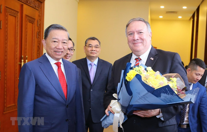 Estados Unidos da dos millones de dólares para aliviar secuelas de desastres en Vietnam ảnh 1 Estados Unidos da dos millones de dólares para aliviar secuelas de desastres en Vietnam ảnh 1