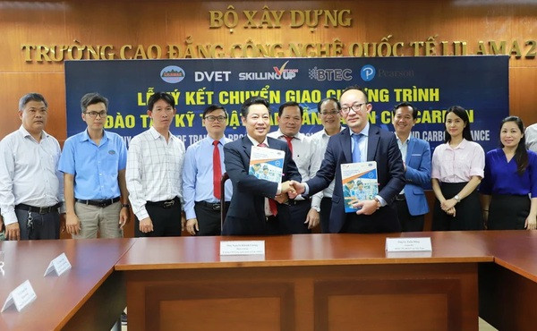 Primera institución en Vietnam en ofrecer capacitación en créditos de carbono ảnh 1 Primera institución en Vietnam en ofrecer capacitación en créditos de carbono ảnh 1