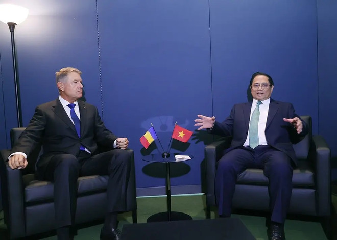 Visita del primer ministro vietnamita acapara atención de prensa rumana ảnh 1 Visita del primer ministro vietnamita acapara atención de prensa rumana ảnh 1