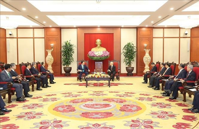 Máximo dirigente partidista de Vietnam se reúne con presidente de Corea del Sur ảnh 2 Máximo dirigente partidista de Vietnam se reúne con presidente de Corea del Sur ảnh 2