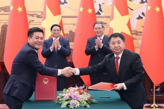 Premieres de Vietnam y China debaten orientaciones para futuras relaciones binacionales ảnh 2 Premieres de Vietnam y China debaten orientaciones para futuras relaciones binacionales ảnh 2