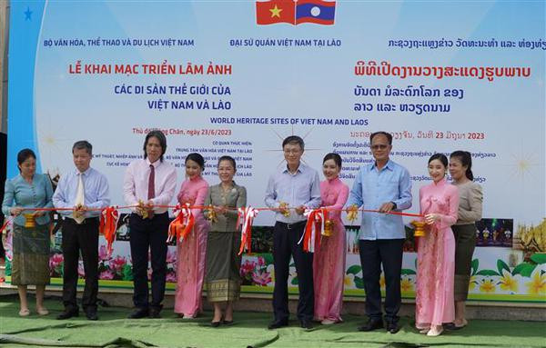 Inauguran exposición fotográfica sobre Patrimonios de Vietnam y Laos ảnh 2 Inauguran exposición fotográfica sobre Patrimonios de Vietnam y Laos ảnh 2