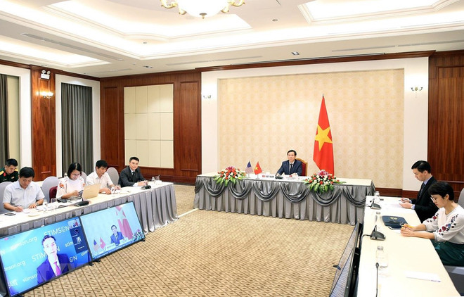 Superación de secuelas de la guerra contribuye a la normalización de nexos Vietnam-Estados Unidos ảnh 1 Superación de secuelas de la guerra contribuye a la normalización de nexos Vietnam-Estados Unidos ảnh 1