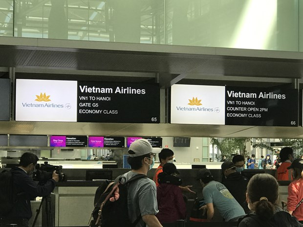 Vietnam repatría a más de 300 ciudadanos desde Estados Unidos por pandemia ảnh 1 Vietnam repatría a más de 300 ciudadanos desde Estados Unidos por pandemia ảnh 1