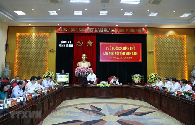 Primer ministro de Vietnam supervisa desembolso de capital público en Ninh Binh ảnh 1 Primer ministro de Vietnam supervisa desembolso de capital público en Ninh Binh ảnh 1