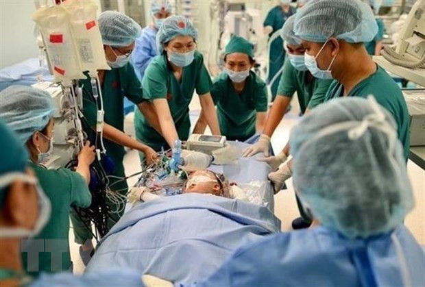 Vietnam lleva a cabo exitosamente la operación de separación de siamesas ảnh 1 Vietnam lleva a cabo exitosamente la operación de separación de siamesas ảnh 1
