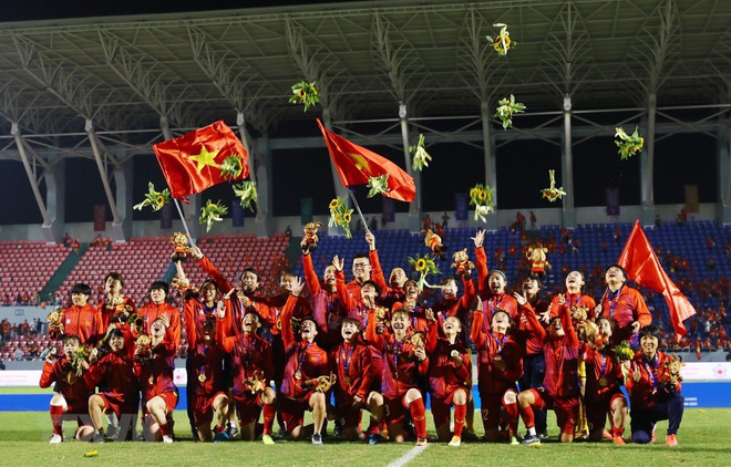 Fútbol femenino de Vietnam conquista el oro de SEA Games tras derrotar a Tailandia ảnh 1 Fútbol femenino de Vietnam conquista el oro de SEA Games tras derrotar a Tailandia ảnh 1