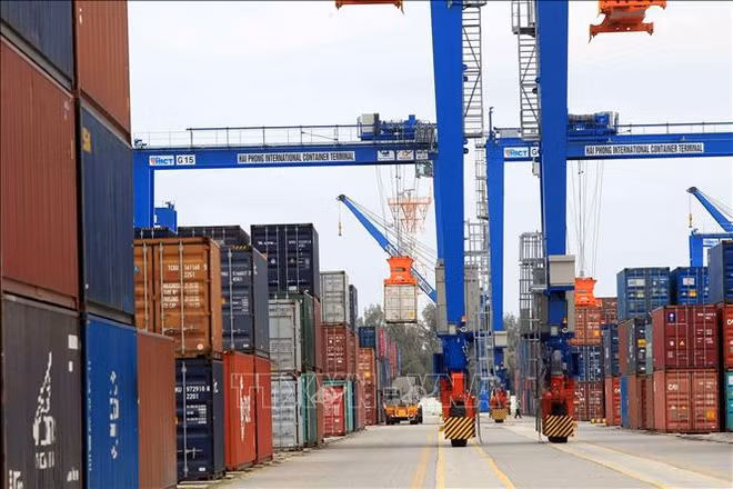 Intercambio comercial de Vietnam crece 15,6 % en primeros cinco meses ảnh 1