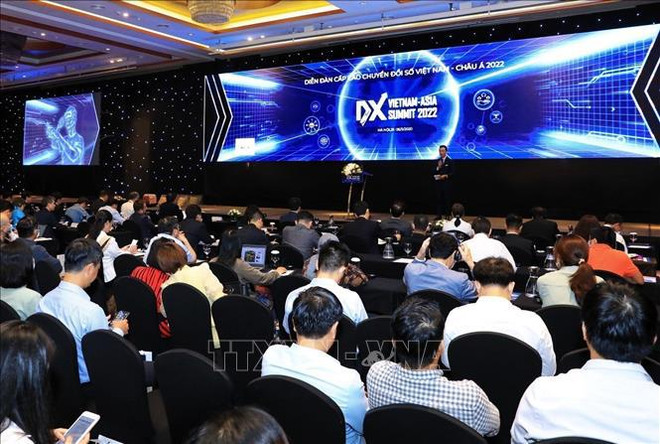 Efectúan en Hanoi Foro de Transformación Digital de Vietnam-Asia 2022 ảnh 1