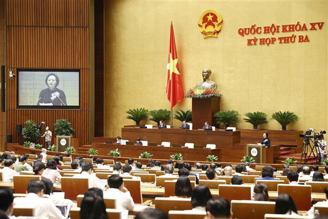 Parlamento vietnamita continúa debates sobre proyectos de leyes ảnh 1 Parlamento vietnamita continúa debates sobre proyectos de leyes ảnh 1